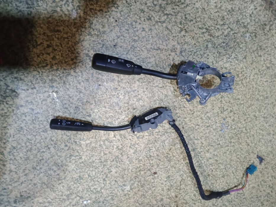 Под рулевой переключатель на Mercedes W 210