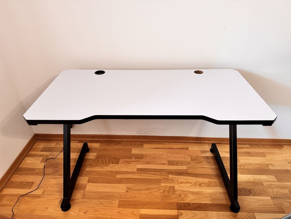 Biurko 120x60 bardzo wytrzymałe