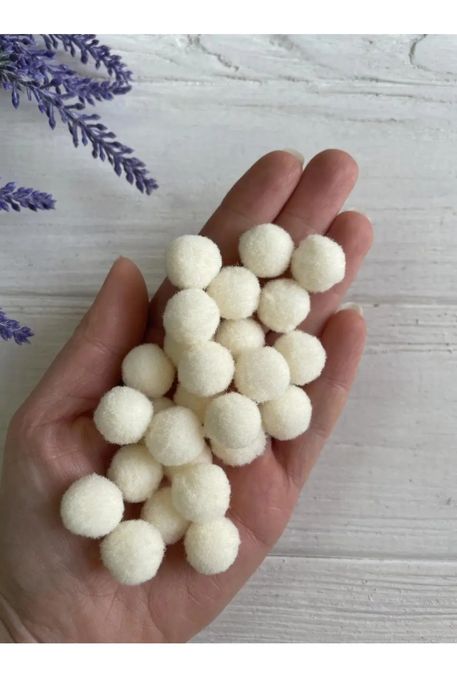 Помпони оксамитові