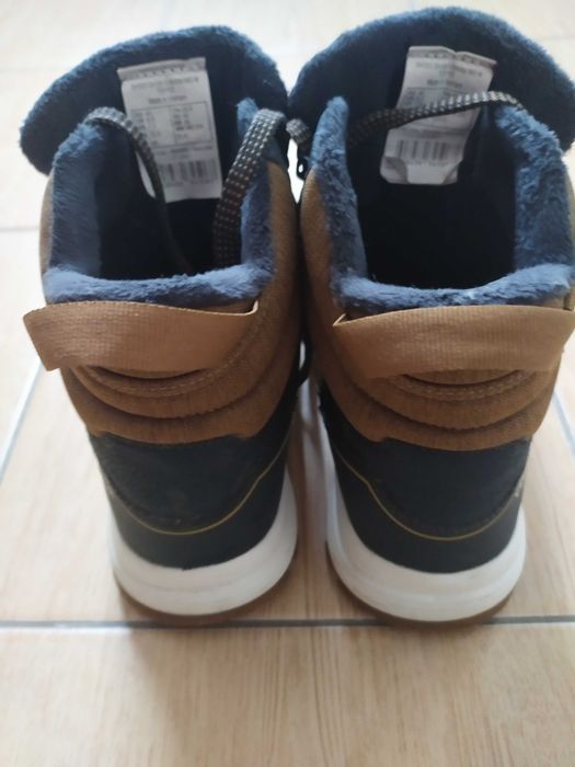 Nowa niższa cena! Buty turystyczne/śniegowce Quechua, rozmiar 40