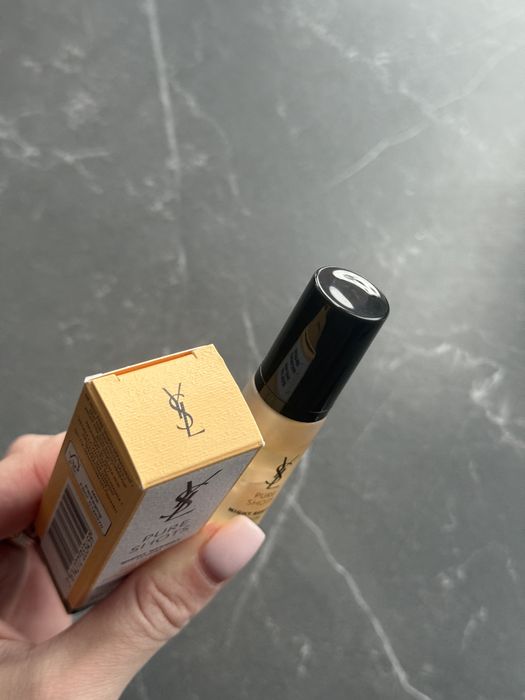 Тревел формати Hourglass, YSL, Charlotte Tilbury