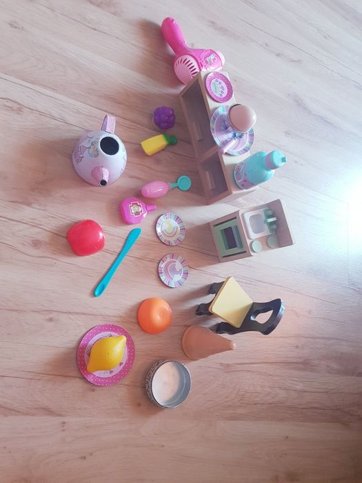 Drewniana kuchnia do zabawy dla dzieci