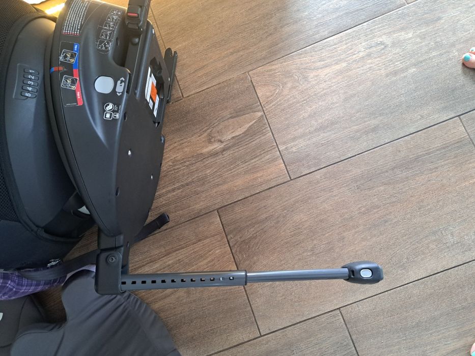 Fotelik samochodowy Joie 360 spin isofix