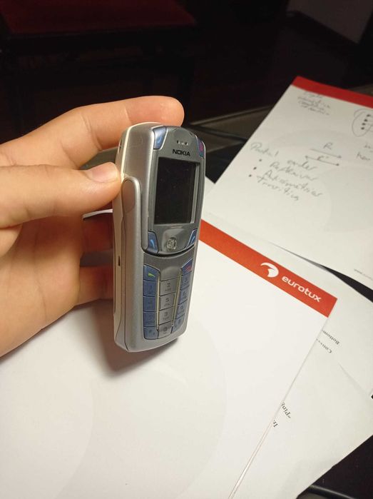 Nokia 6820 - Para coleção