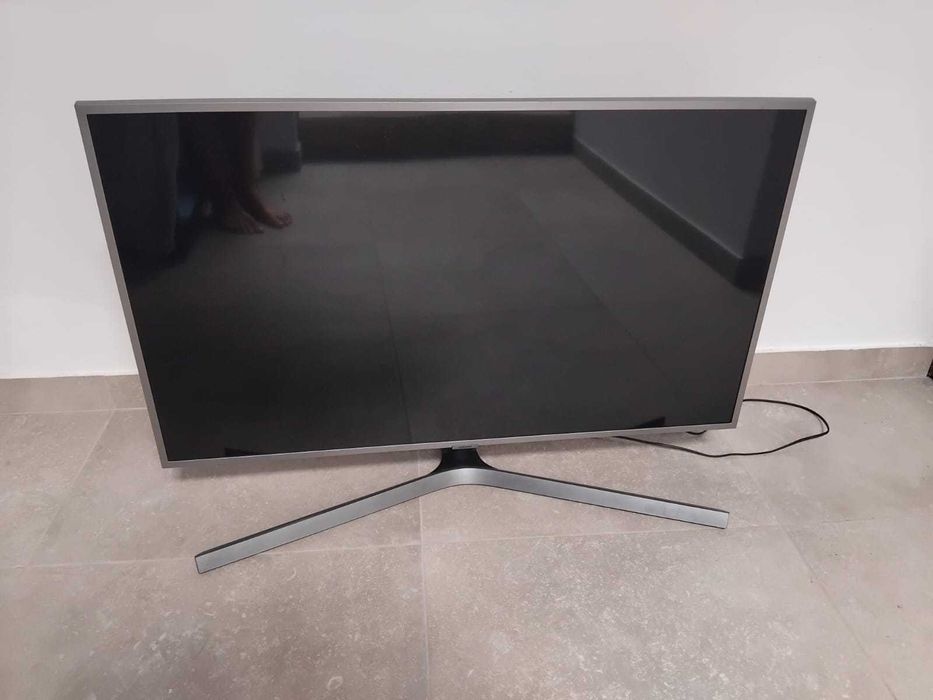 TV SAMSUNG UE43RU7455 (LED - 43'' - 109 cm - 4K Ultra HD - Smart TV)