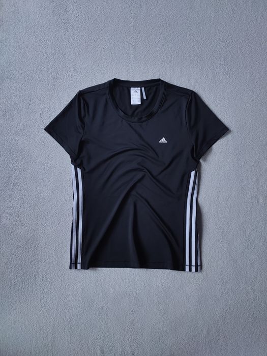 Спортивна футболка adidas