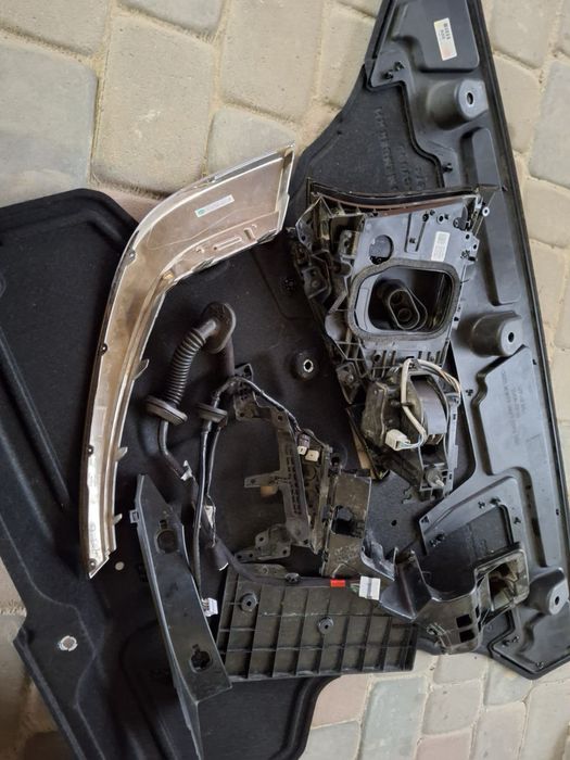 Лючок зарядного kia ev 6