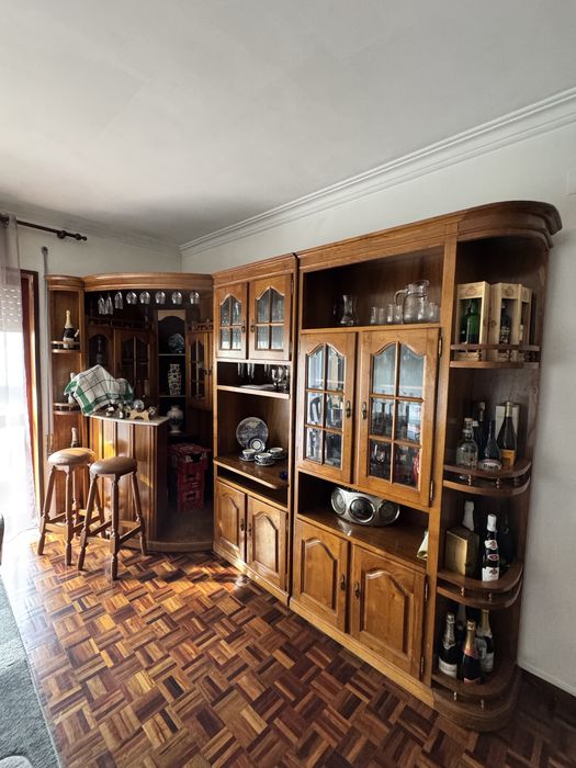 Móvel Bar com bancos