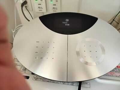 Sistema de som Beo Center 2 da  Bang & Olufsen e Colunas BeoLab 4000