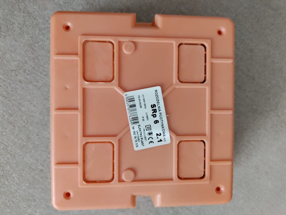 Rozdzielnica podtynkowa SRp-6 (N+PE) IP40