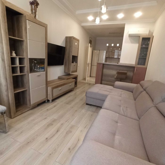 В продаже 3-х к.квартира -99.3 м2  Таирова  15 Жемчужина  Е-Видновленя