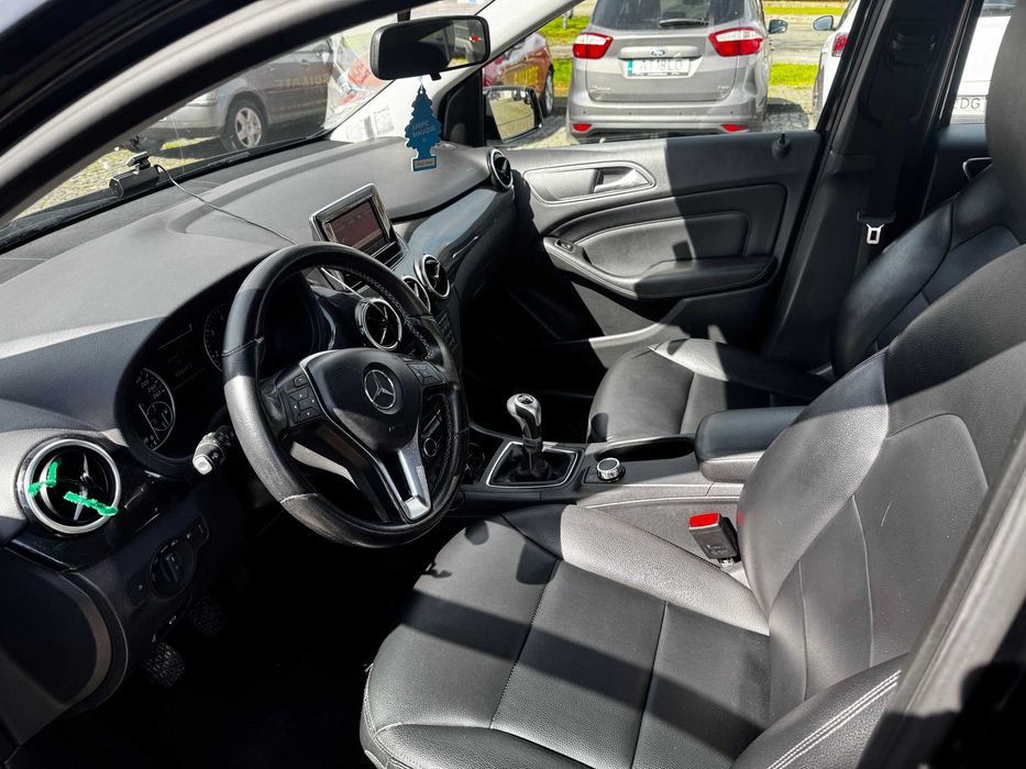 mercedes-bens B 200d