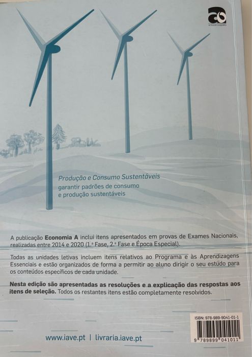 Livro preparação exame Economia A-10 e 11 ano lAVE