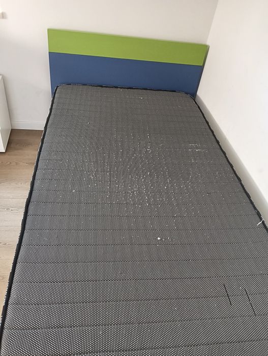 Cama de solteiro