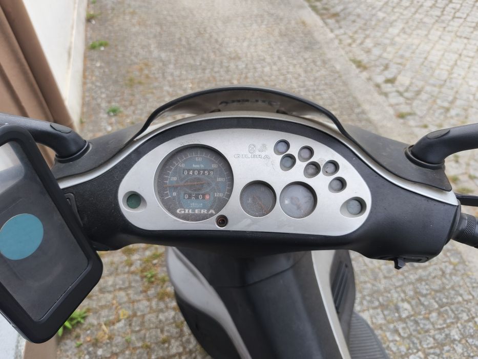 Vendo mota Gilera Runner 50cc