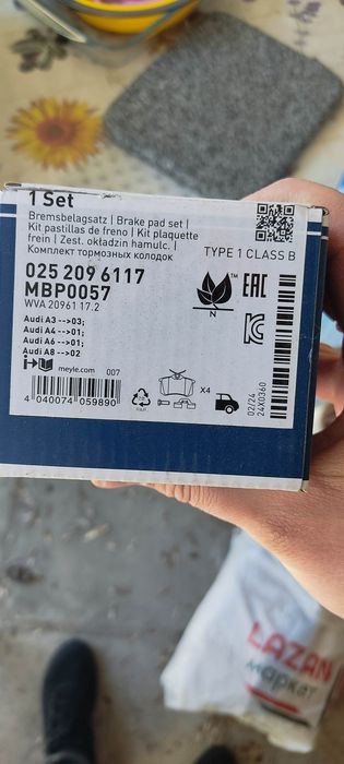 Продам нові гальмівні колодки задні на гольф 4 1.6 хетчбек
