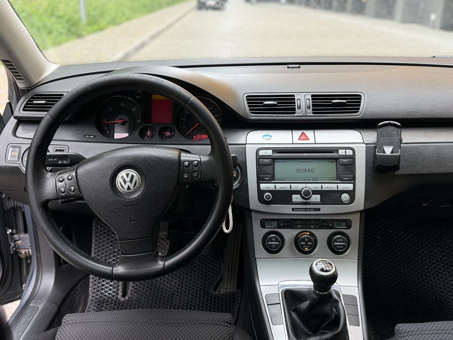 Volkswagen Passat b6 2.0TDI