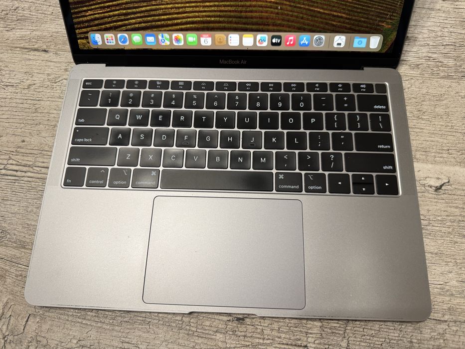 MacBook Air 2019 A1932 8/128