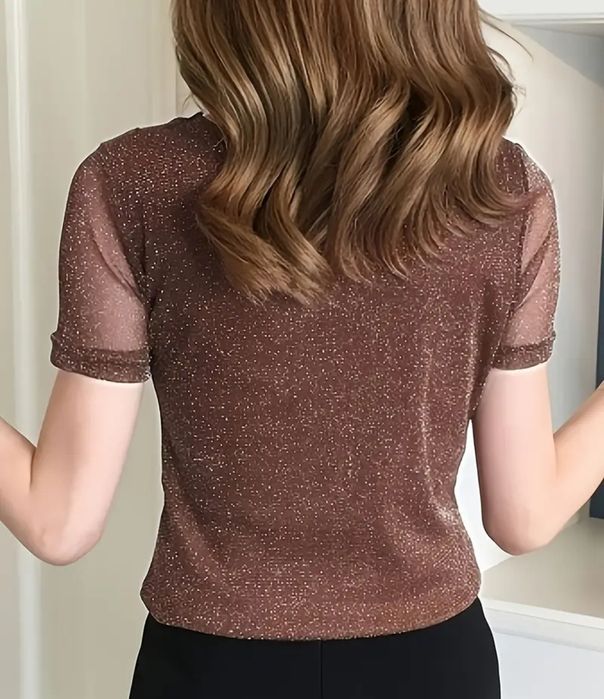 Срібляста жіноча футболка розмір L