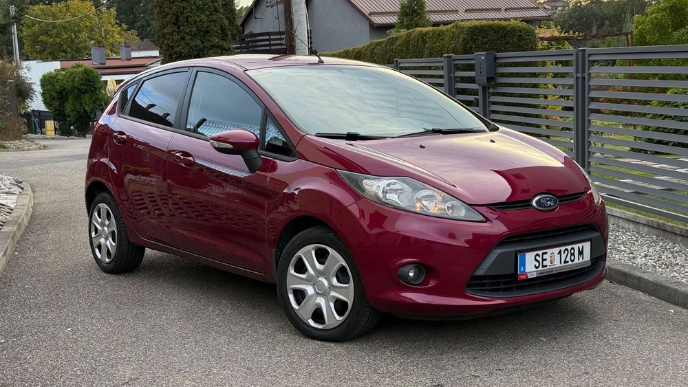 Ford Fiesta Niski przebieg! Pierwszy właściciel Książka Ford Serwis!