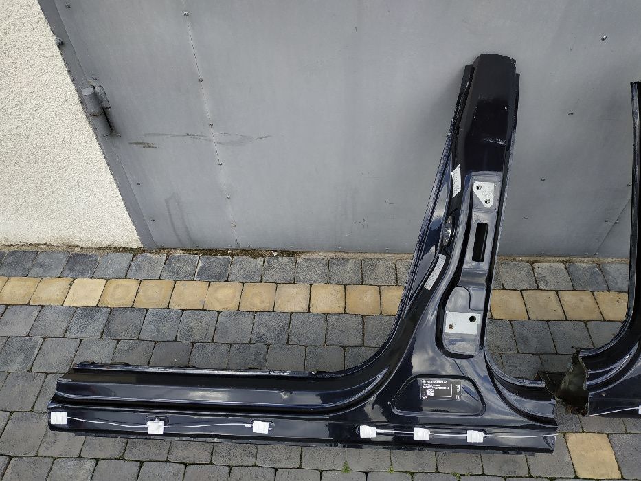 VW Passat B7 Універсал Variant Поріг порог стойка ліва лівий кузов