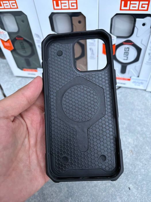 Чохол UAG Pathfinder MagSafe для iPhone 16 Pro,захист 6м