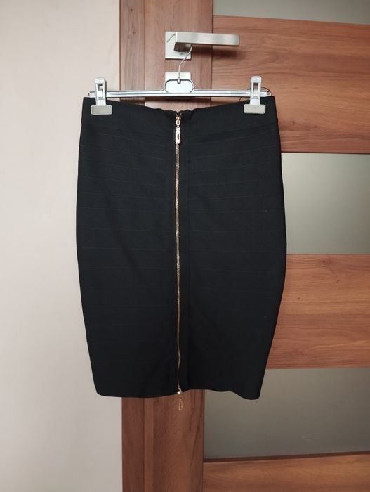 Piękna spódnica damska L czarna, złoty zamek