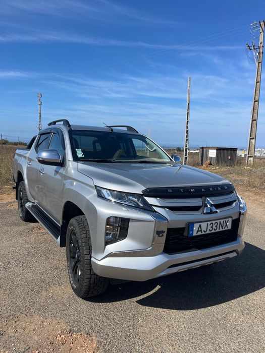 Mitsubishi L200 Strakar 2021 4x4 — 25.000 km