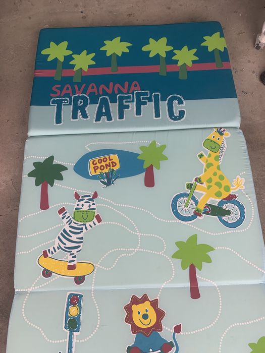 Colchao tripartido cama de viagem bebé marca zippy