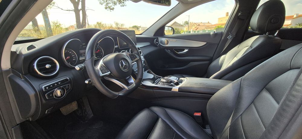 Mercedes C300h Stantion Avantgarde Automática de 2016