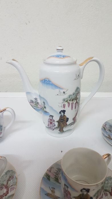 Conjunto de chá.