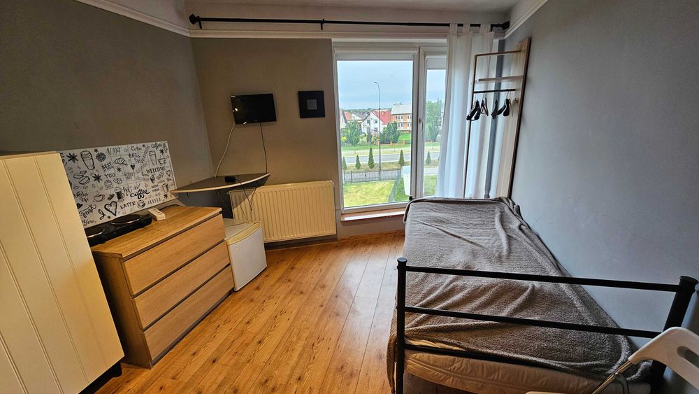 stancja dla uczennic lub pracujących , odrębny pokój z łazienką