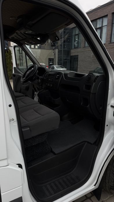 Renault Master 3 пасажир
