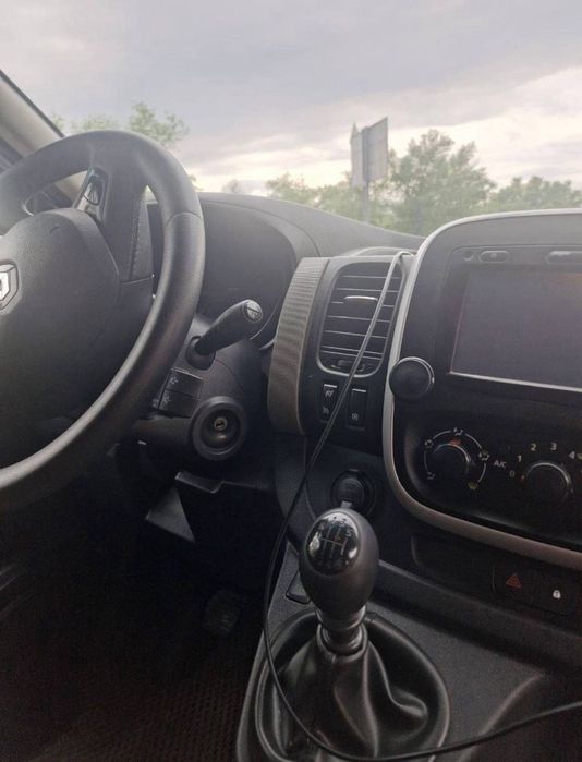 Продам Renault Trafic в превосходном состоянии 2016 год