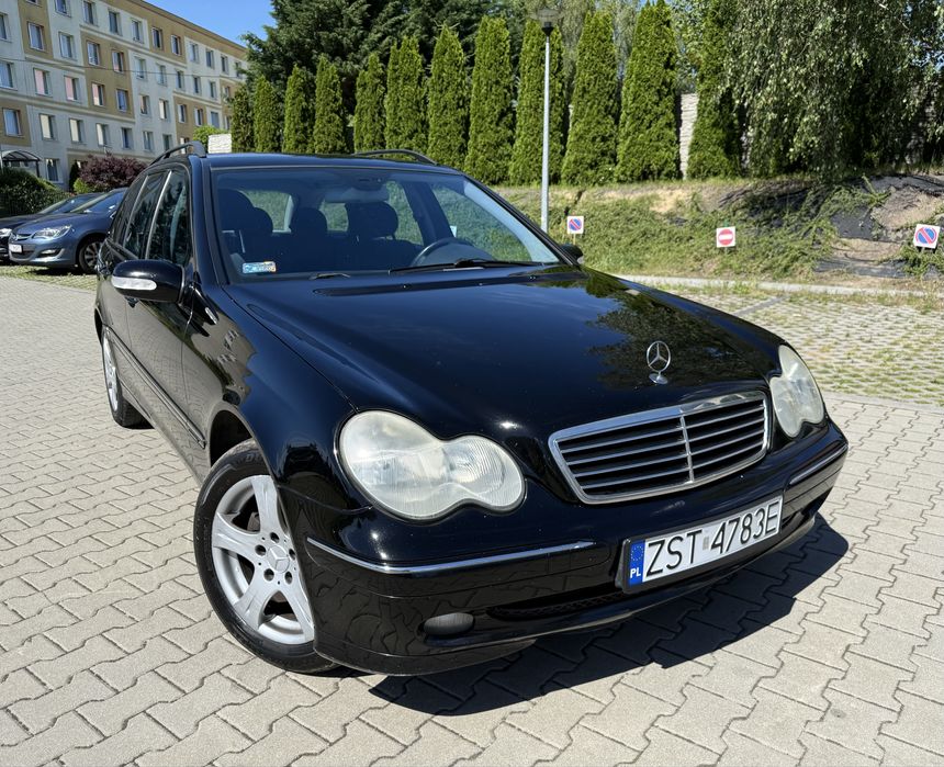 Mercedes-Benz W203 C180 Zadbany !