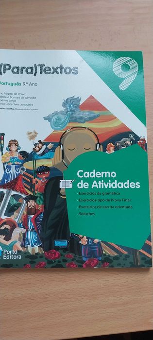 Vários livros de exercícios do 9º ano