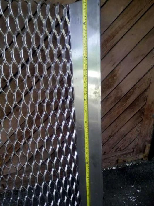 Лист просічно -витяжний нж