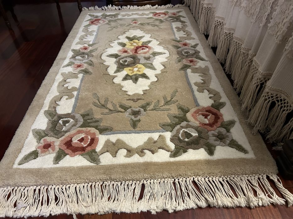 Tapete quarto em padrão Elegância Persa