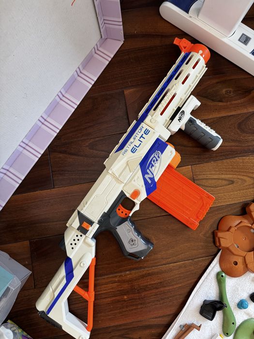 Бластер Нерф Еліт Ріталійтор Nerf