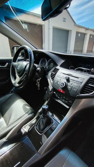 Honda Accord Honda Accord salon Polska