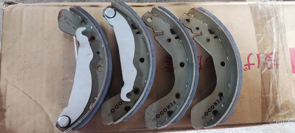 Тормозні колодки Ferodo FSB 335