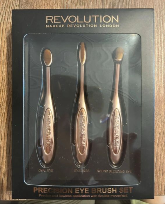 Komplet pędzli/szczotek