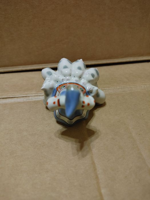 Статуэтка Наши будни Свинарка Коростень Трегубова в-с фарфор СССР 1960