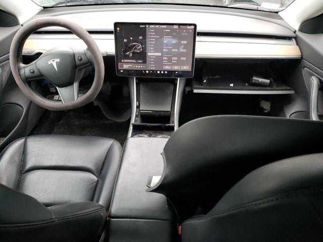 TESLA MODEL 3 2019 року з США