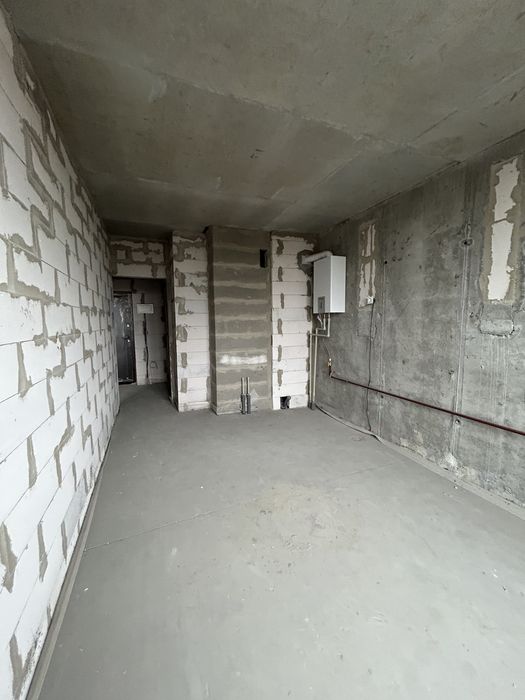 Однокімнатна в Бучі з індивідуальним газовим опаленням