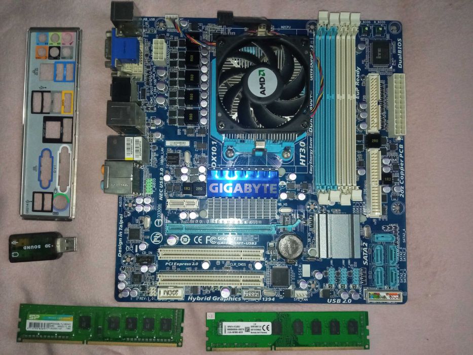 Комплект АМ3+ Athlon II X2 240 2.8 GHz