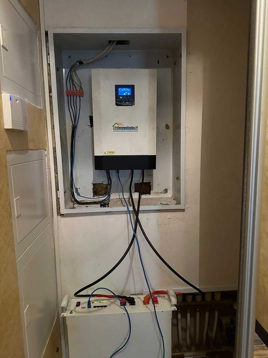 Гібридний інвертор OFF-GRID PGF OG-5500 MPPT 5.5KW + WiFi