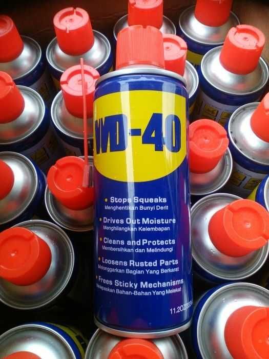 Preparat wielofunkcyjny WD-40 400 ml + dozownik - w dacie