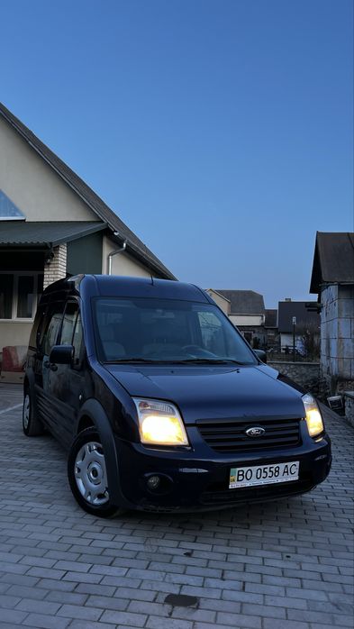 Продам Ford Tourneo Connect 2012