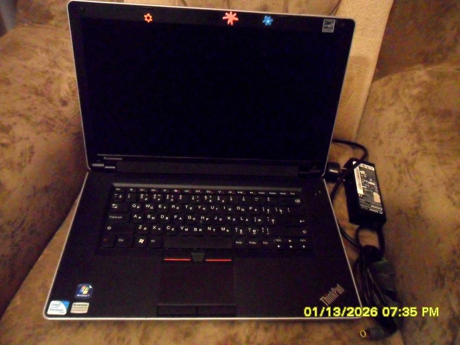 Ноутбук LENOVO ThinrPad Tyre 0301-GNG 15.6".